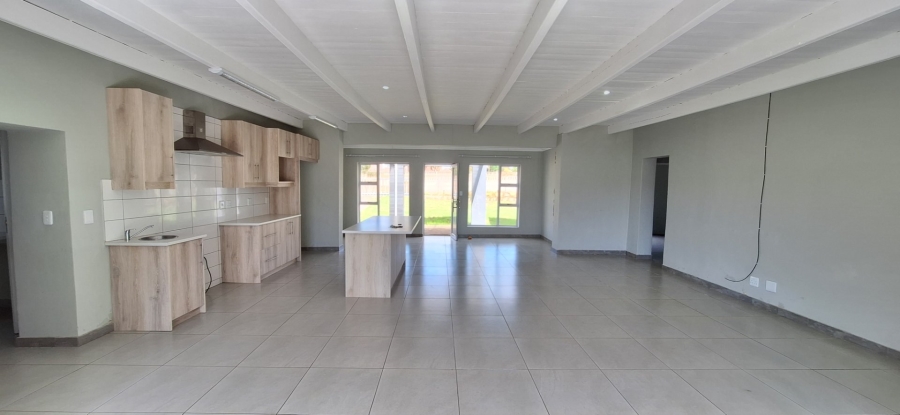 3 Bedroom Property for Sale in Albertinia Western Cape